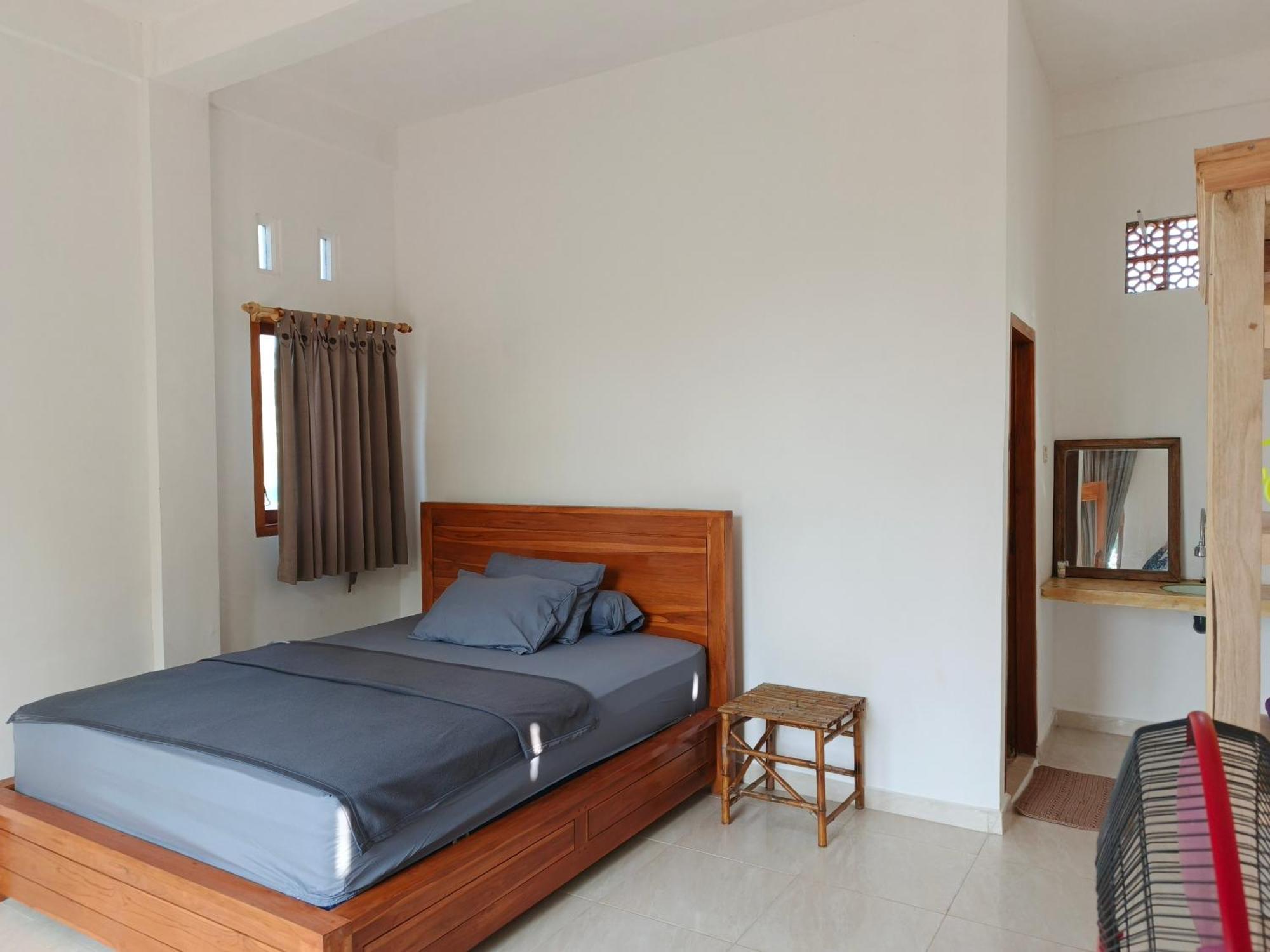 Friend House Stay & Surf Airsatang Bagian luar foto