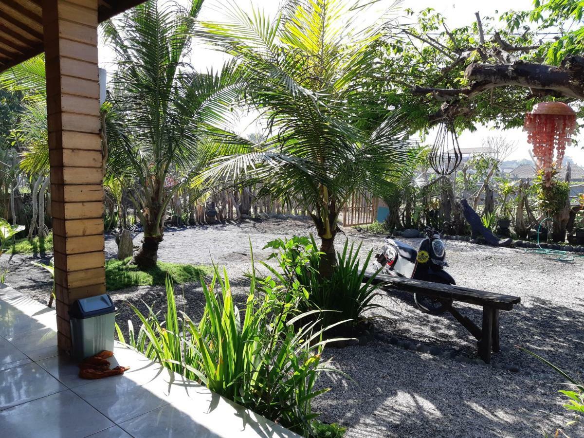 Friend House Stay & Surf Airsatang Bagian luar foto
