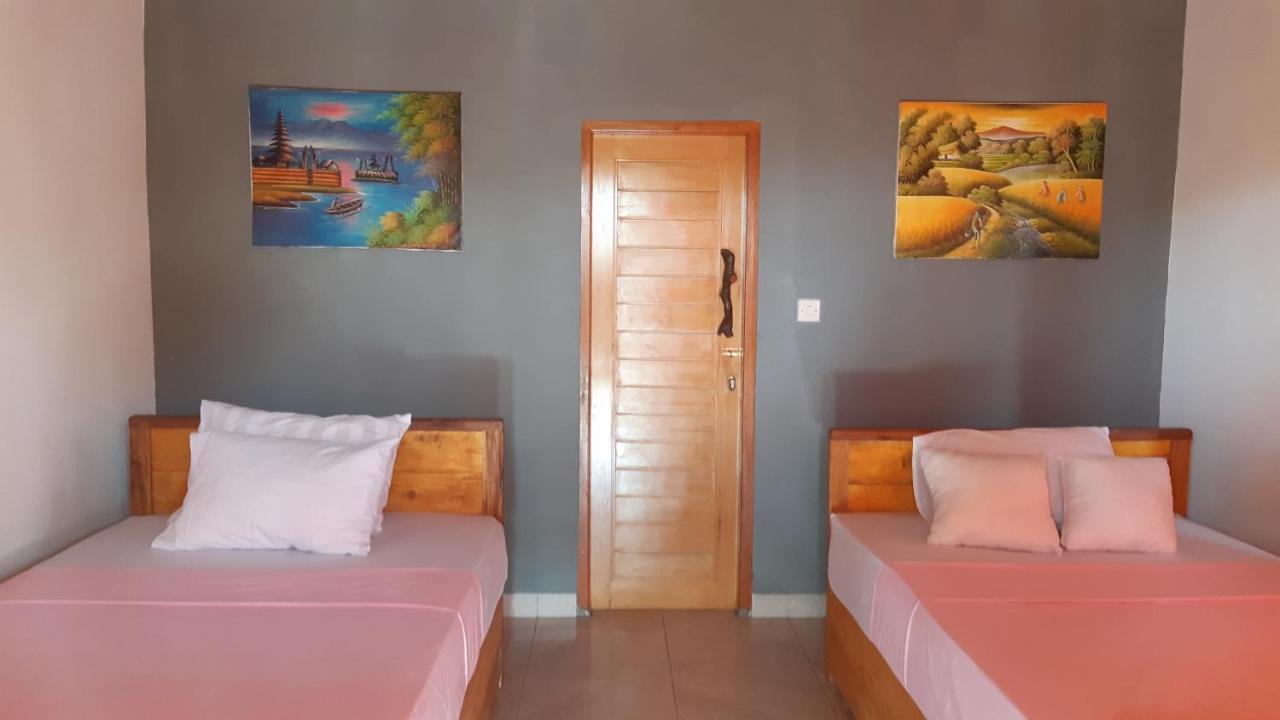 Friend House Stay & Surf Airsatang Bagian luar foto